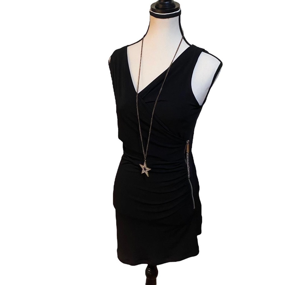 Michael Kors Chain Zipper Dress ⋆｡‧₊°♱༺𓆩❦︎𓆪༻♱༉‧₊˚.